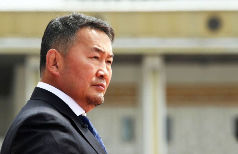Монгол Улсын Ерөнхийлөгч Х.Баттулга Монгол ардын намыг тараах үндэслэл бүрдсэнийг мэдэгдэж, холбогдох баримт, материалыг Улсын Дээд шүүхэд хүргүүллээ