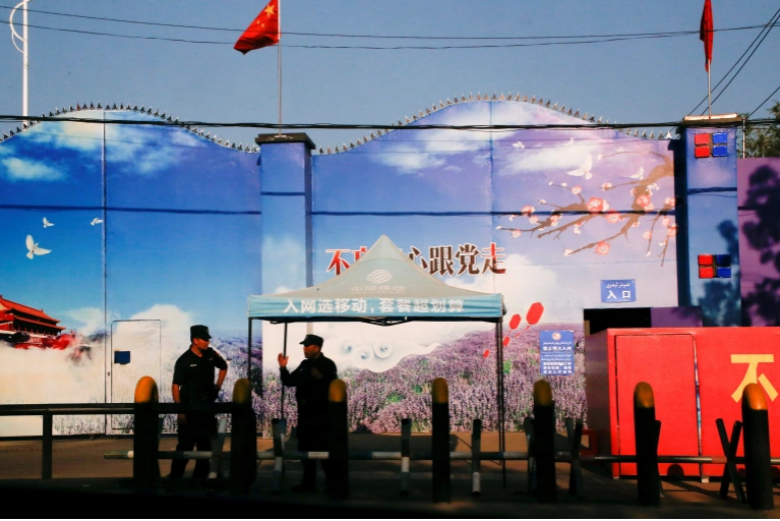 Даниэль Надел: Хятадын Шинжаан муж бол "нээлттэй шорон"